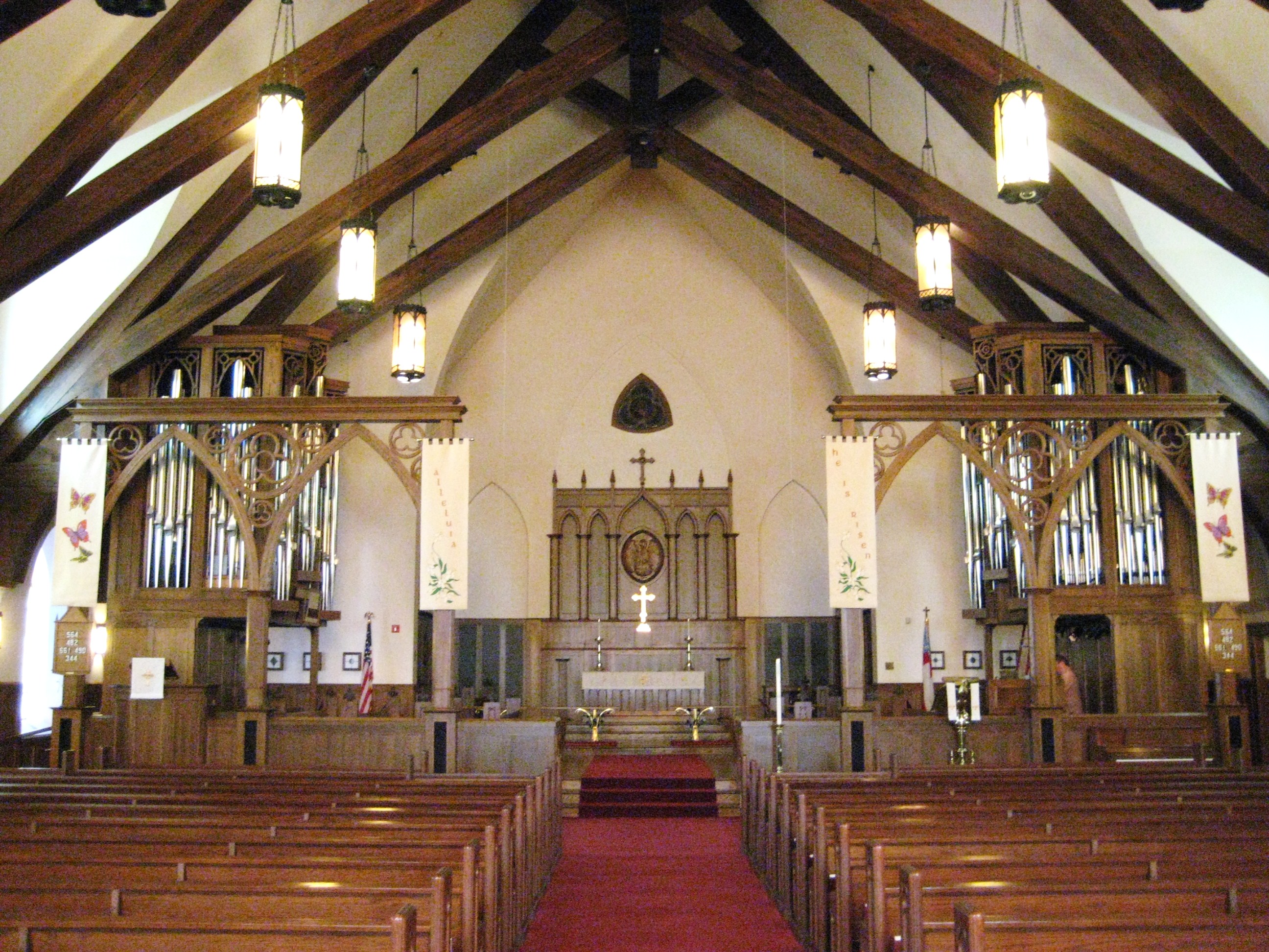 Visser Rowland Pipe organ at Holy Trinity Episcopal Church,
 Gainesville, Florida